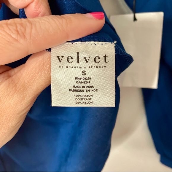 Velvet by Graham & Spencer Anthropologie Women’s Lace Detail Blouse Small NWT - Picture 11 of 15